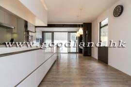 Clear Water Bay Villa For Sale