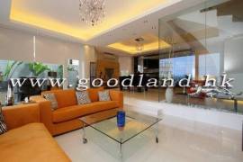 Clear Water Bay Villa For Sale