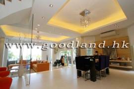 Clear Water Bay Villa For Sale