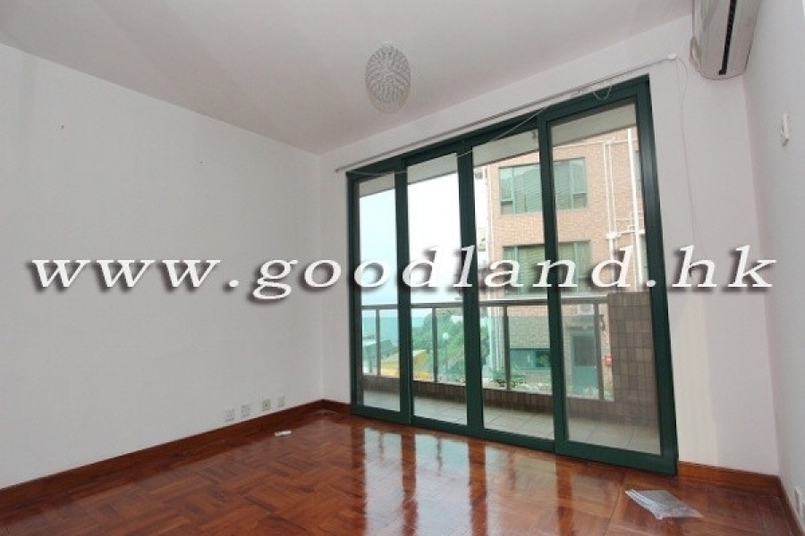 CLEAR WATER BAY Village House with Stunning Sea View from Every Floor For Rent