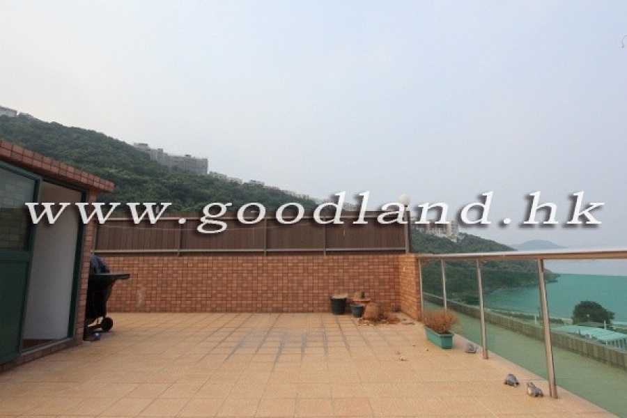 CLEAR WATER BAY Village House with Stunning Sea View from Every Floor For Rent
