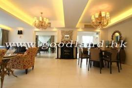 Clear Water Bay Villa For Sale
