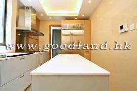Clear Water Bay Villa For Sale