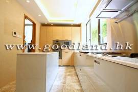 Clear Water Bay Villa For Sale