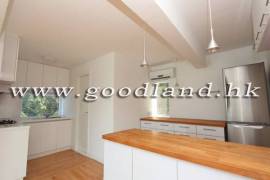 CLEAR WATER BAY Village House with Stunning Sea View and Open Kitchen For Rent