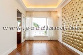 Clear Water Bay Villa For Sale