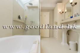 Clear Water Bay Villa For Sale