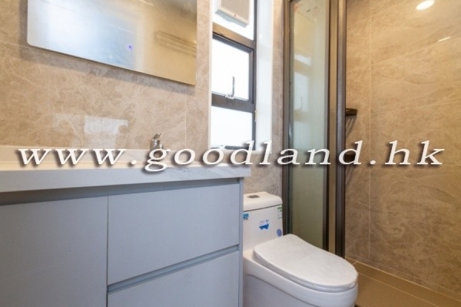 CLEAR WATER BAY Village House Close to Waterfront with Panoramic Sea View For Rent