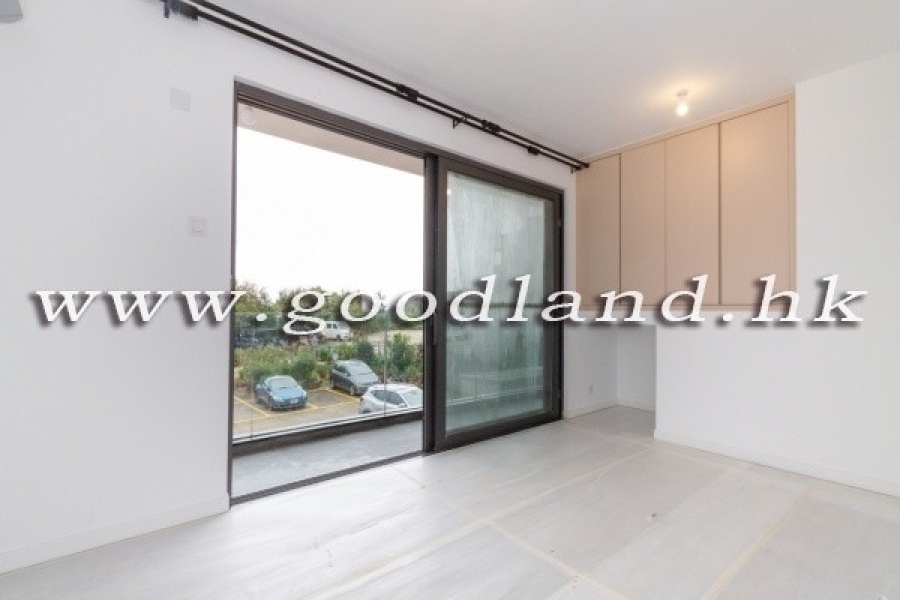 CLEAR WATER BAY Village House Close to Waterfront with Panoramic Sea View For Rent