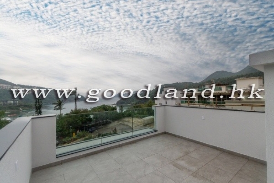 CLEAR WATER BAY Village House Close to Waterfront with Panoramic Sea View For Rent