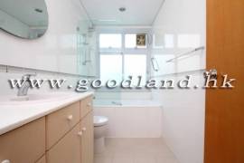 Clear Water Bay Villa For Sale