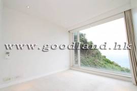 SAI KUNG Village House For Sale