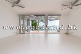 SAI KUNG Village House For Sale