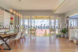 Clear Water Bay Villa For Sale