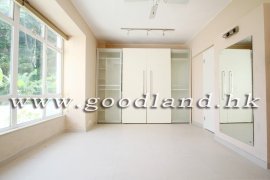 Sai Kung Villa for Sale with Garden & Pool | Hot Location