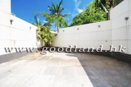 Sai Kung Villa for Sale with Garden & Pool | Hot Location
