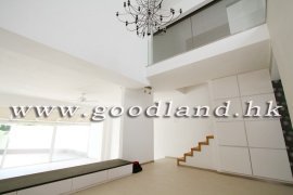 Sai Kung Villa for Sale with Garden & Pool | Hot Location