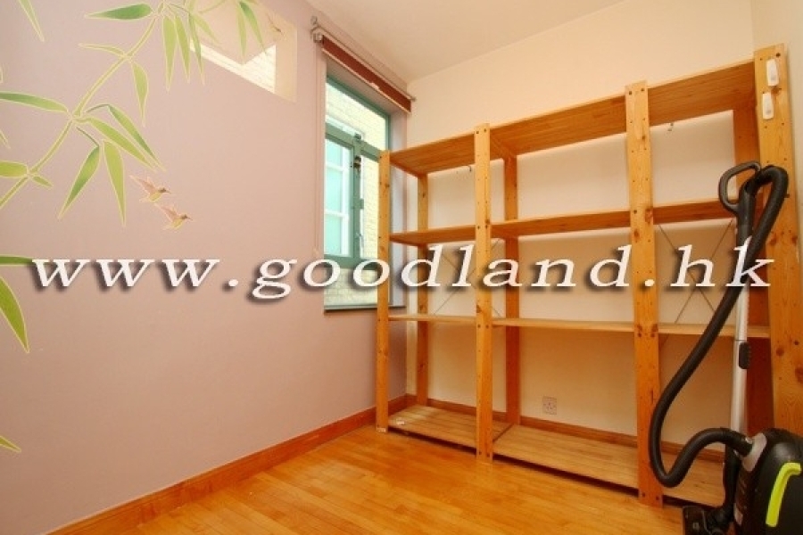 3BR Upper Duplex for Rent in Clear Water Bay | Rooftop Garden
