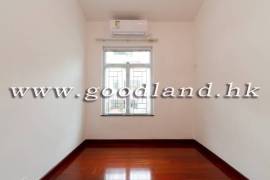 Clear Water Bay Villa For Sale