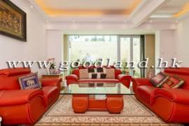 Clear Water Bay Villa For Sale