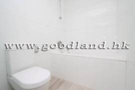 Clear Water Bay Villa For Sale