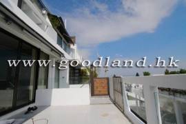 Clear Water Bay Villa For Sale