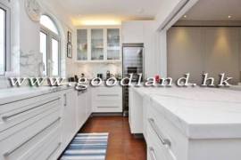 Clear Water Bay Villa For Sale