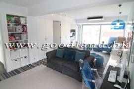 CLEAR WATER BAY Village House with Huge Garden, Private Gate and Open Sea View For Rent