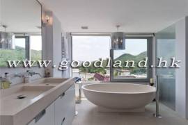 CLEAR WATER BAY Village House with Huge Garden, Private Gate and Open Sea View For Rent