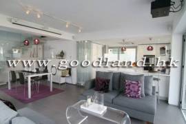CLEAR WATER BAY Village House with Huge Garden, Private Gate and Open Sea View For Rent
