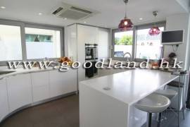 CLEAR WATER BAY Village House with Huge Garden, Private Gate and Open Sea View For Rent