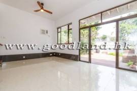Clear Water Bay Villa For Sale