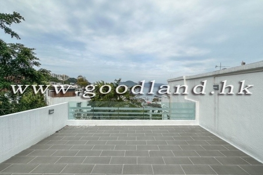 CLEAR WATER BAY End Unit Village House with Private Pool and Sea View From All Levels For Rent