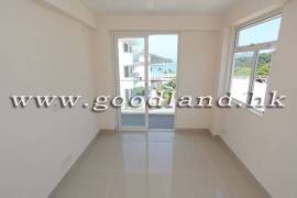 CLEAR WATER BAY Village House with Big Garden and Stunning Sea View For Rent
