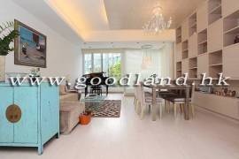 Clear Water Bay Villa For Sale