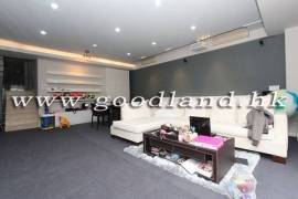 Clear Water Bay Villa For Sale