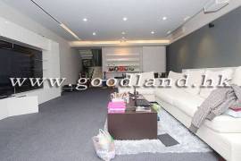 Clear Water Bay Villa For Sale