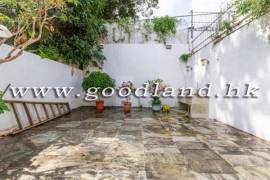 Clear Water Bay Villa For Sale