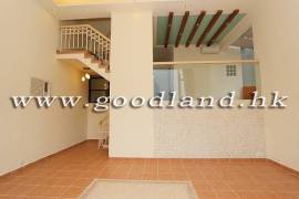 Clear Water Bay Villa For Sale