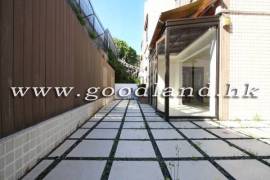 Clear Water Bay Villa For Sale