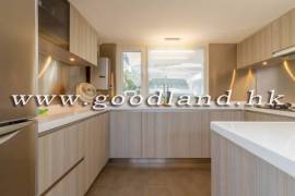 Clear Water Bay Villa For Sale