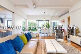 Clear Water Bay Villa For Sale