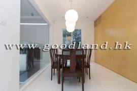 Clear Water Bay Villa For Sale