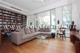 Clear Water Bay Villa For Sale