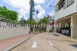 Clear Water Bay Villa For Sale