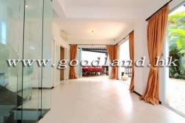 Clear Water Bay Villa For Sale