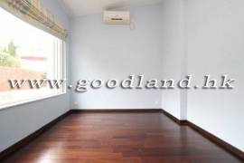 Clear Water Bay Villa For Sale