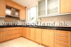 Clear Water Bay Villa For Sale