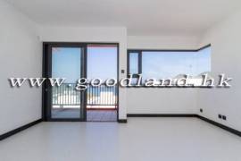 CLEAR WATER BAY Detached Renovated Village House with Lawn Garden and Sea View For Rent