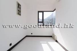 CLEAR WATER BAY Detached Renovated Village House with Lawn Garden and Sea View For Rent